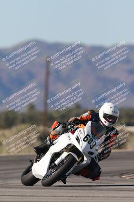 media/Jan-16-2026-CVMA Friday Practice (Fri) [[6f2bf47531]]/5-Racer 4-Trackday1/Session 5 (Turn 16)/